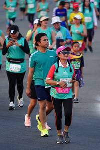 BIB: 504, 51338, 675
                            <button type="button" onclick="openModal(10522167)" class="btn btn-primary btn-sm float-right btn-popup" data-toggle="modal" data-target=".modal-high-quality">
                        <i class="fas fa-shopping-cart"></i> Add to Cart
                    </button>
                                            <button type="button" onclick="isThisMe(10522167, true)" class="btn btn-success btn-sm float-right btn-popup btn-isme hidden" data-toggle="tooltip" data-placement="bottom" title="นี่คือรูปของคุณใช่ไหม คลิกที่นี่เพื่อเอาเข้าอัลบั้ม">
                        <i class="fas fa-plus"></i> Add to album
                    </button>
                    <button type="button" onclick="isThisMe(10522167, false)" class="btn btn-warning btn-sm float-right btn-popup btn-isnotme hidden">
                        <i class="fas fa-ban"></i> Remove from album
                    </button>